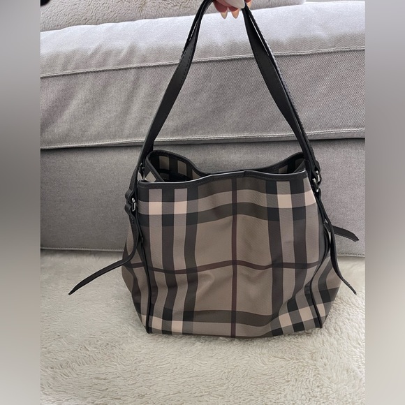 Burberry Canterbury Tote Smoked Check Coated Canvas with Pouch, NWOT - Picture 3 of 12